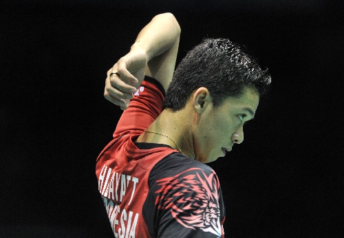 IM体育数据分析平台-印度羽毛球队碾压马来西亚羽毛球队，陶菲克送出助攻