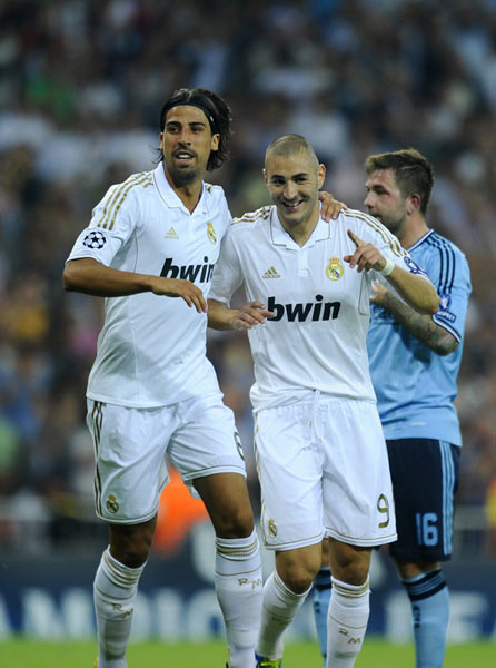 塞内加尔绝地反击摩洛哥,本泽马制霸全场 塞内加尔绝地反击摩洛哥,本泽马制霸全场