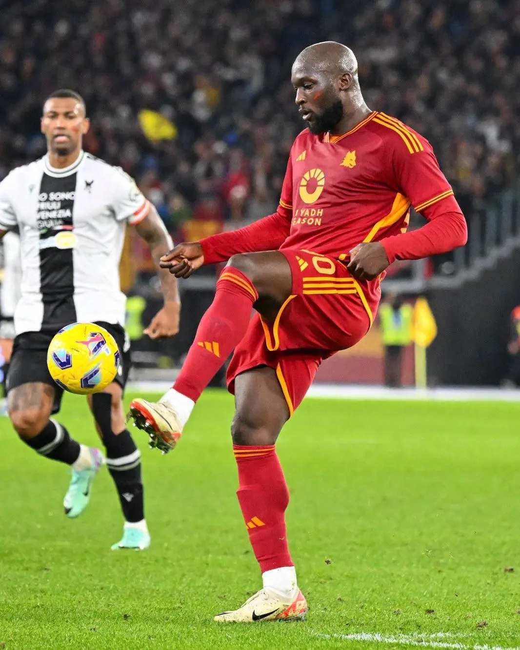 IM体育社区互动入口-乌迪内斯主场战平，保级前景渐入佳境