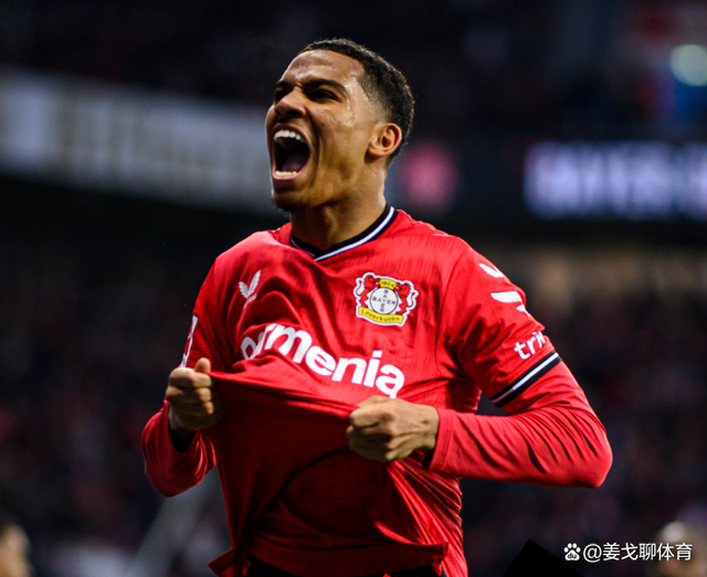 IM体育官方平台-夏特尔右路连胜，晋升至中游位置