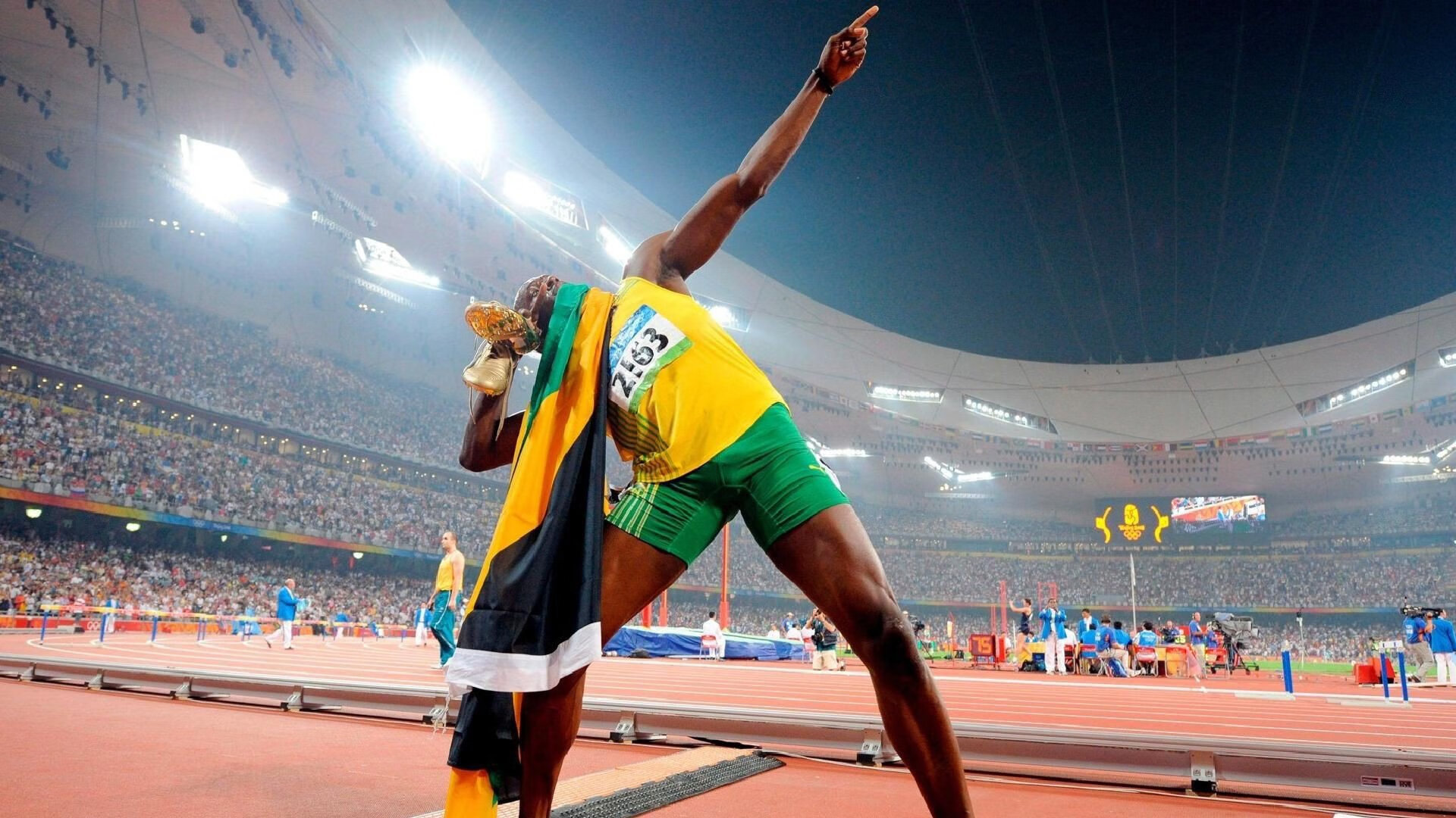 当东方铁骑遭遇费城雄狮，字母哥的稳定法则与篮球哲学