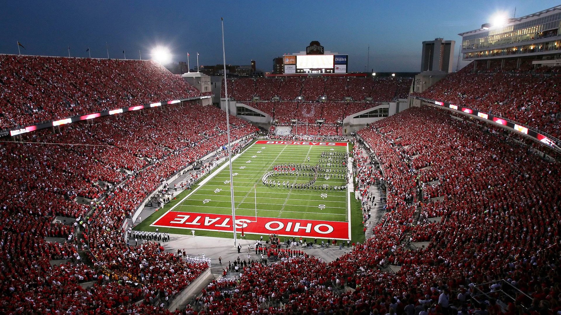 赛道新王诞生，诺里斯率哈斯车队碾压红牛，改写F1格局